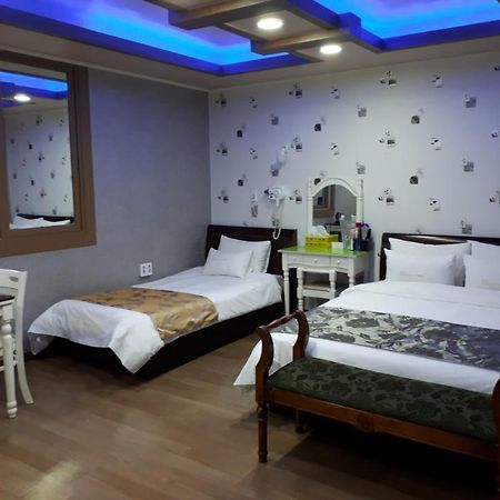 Tiffany Motel Mokpo Εξωτερικό φωτογραφία